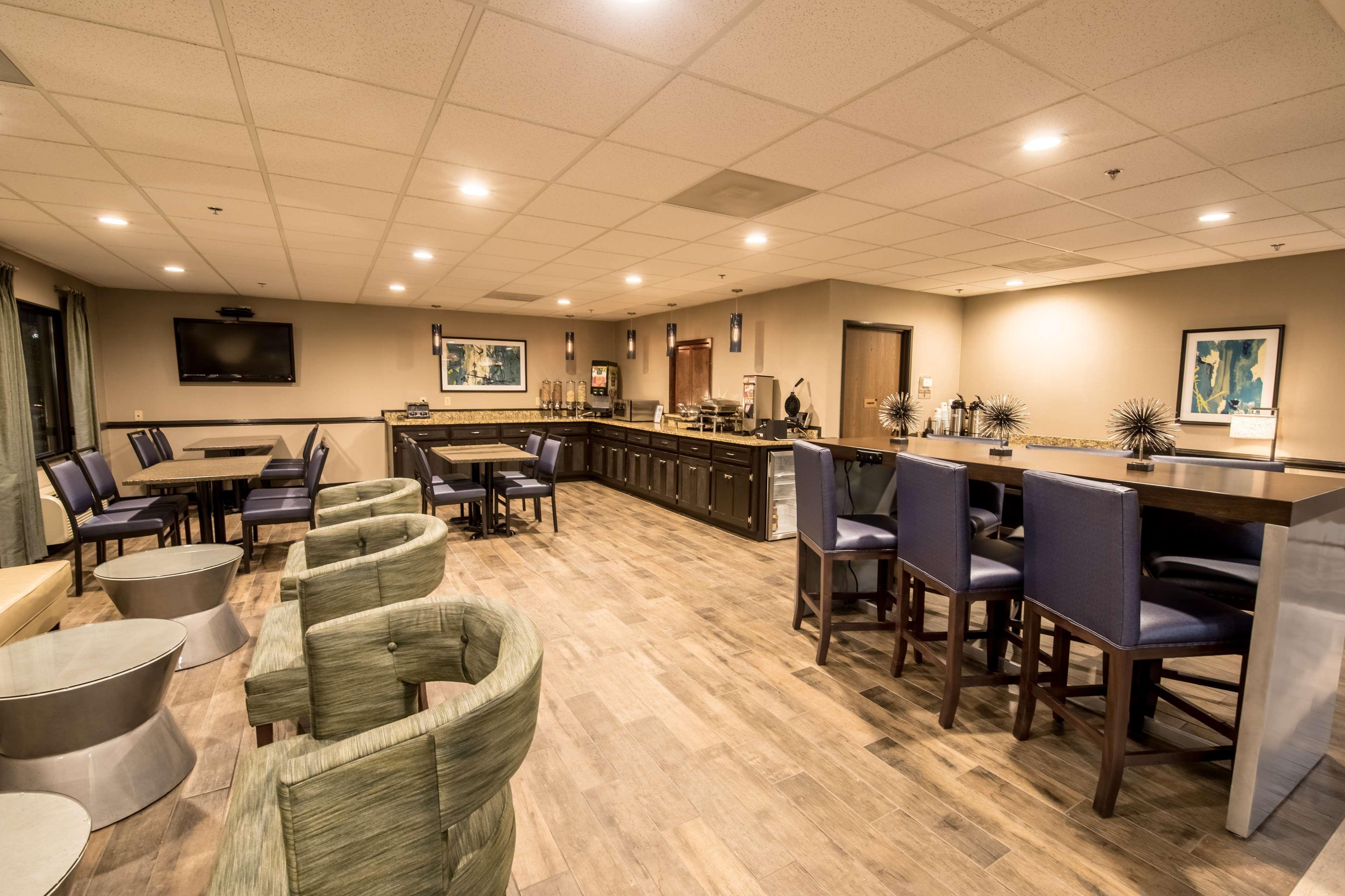 Best Western Augusta West Luaran gambar