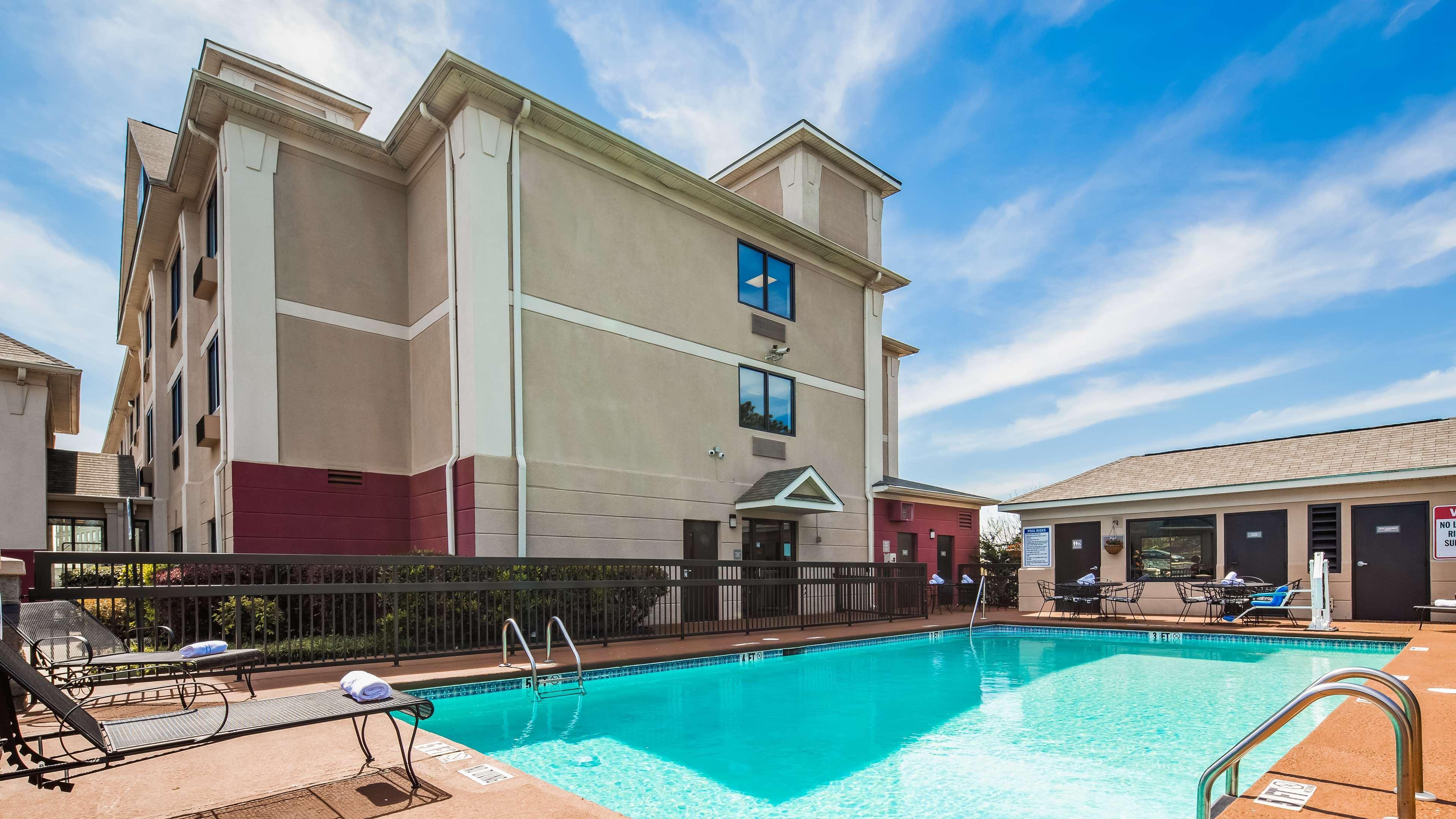 Best Western Augusta West Luaran gambar