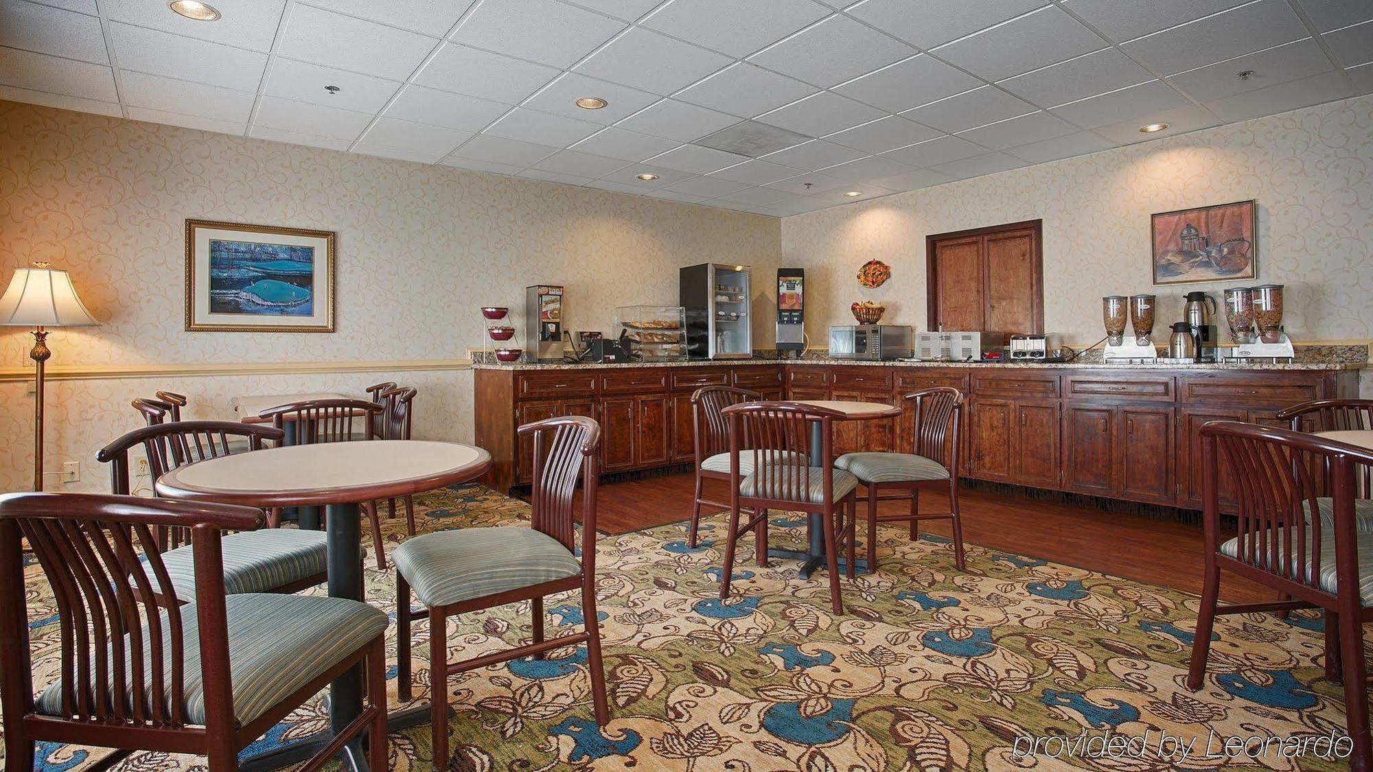 Best Western Augusta West Luaran gambar